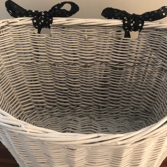 Wicker Bicycle Basket - Picture 6 of 6